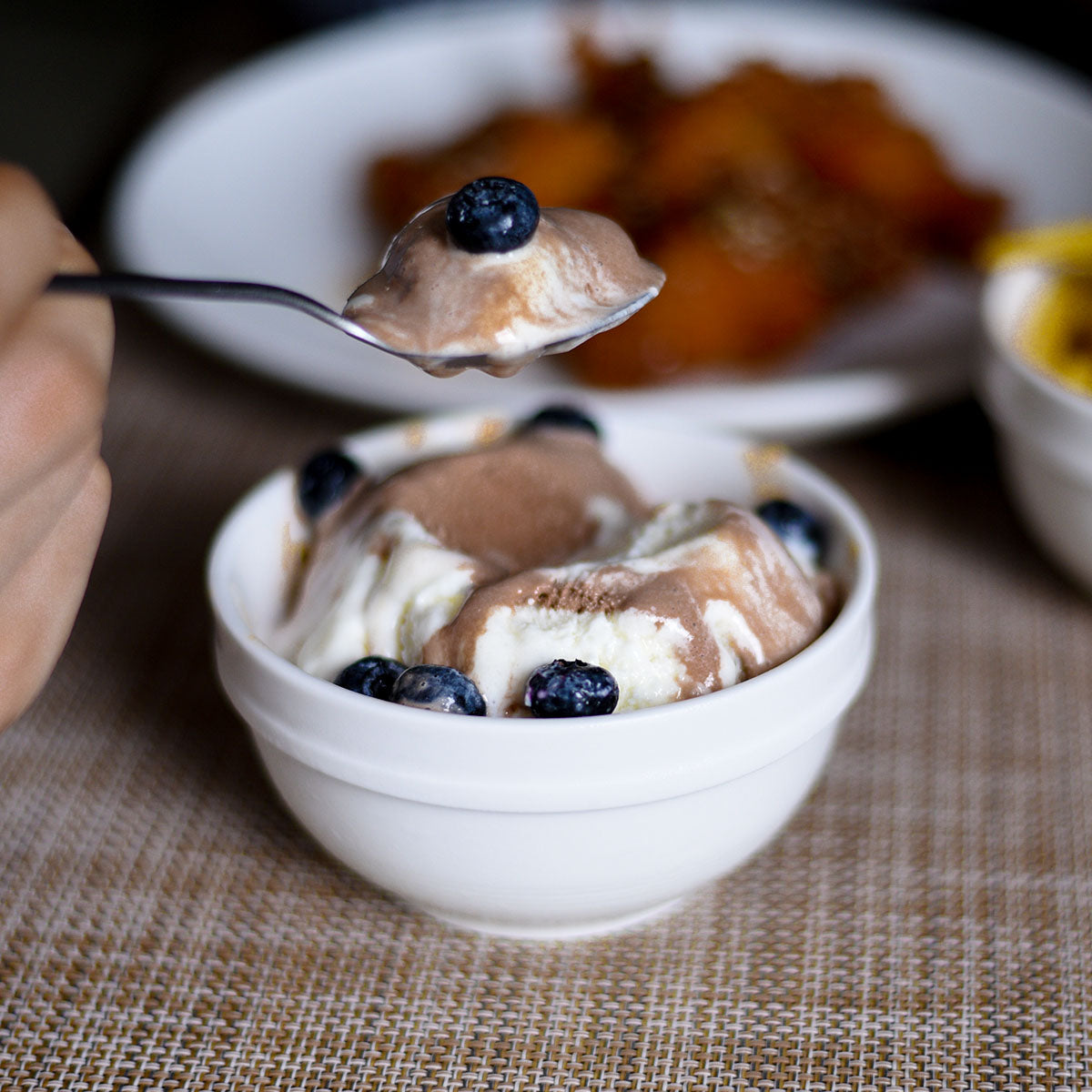 Delling D20T19 10Oz Ceramic Bowl Set with Durable and Anti-scald Design